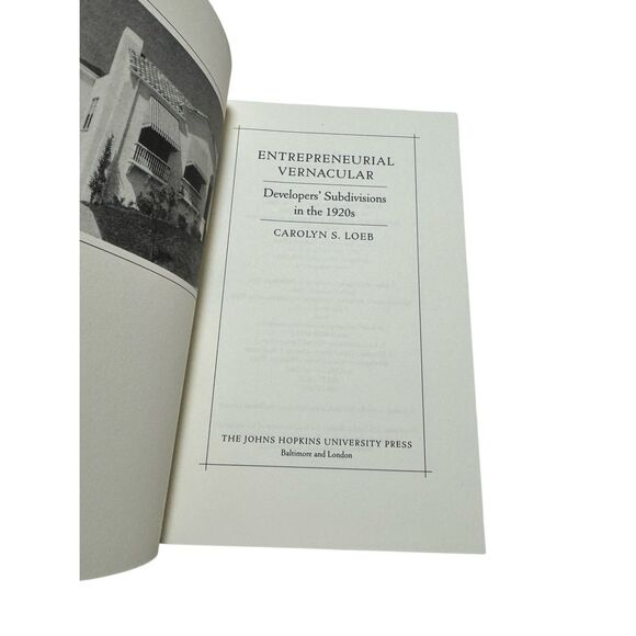 Entrepreneurial Vernacular:Developers' Subdivisions in the 1920s by Carolyn Loeb - Picture 7 of 11